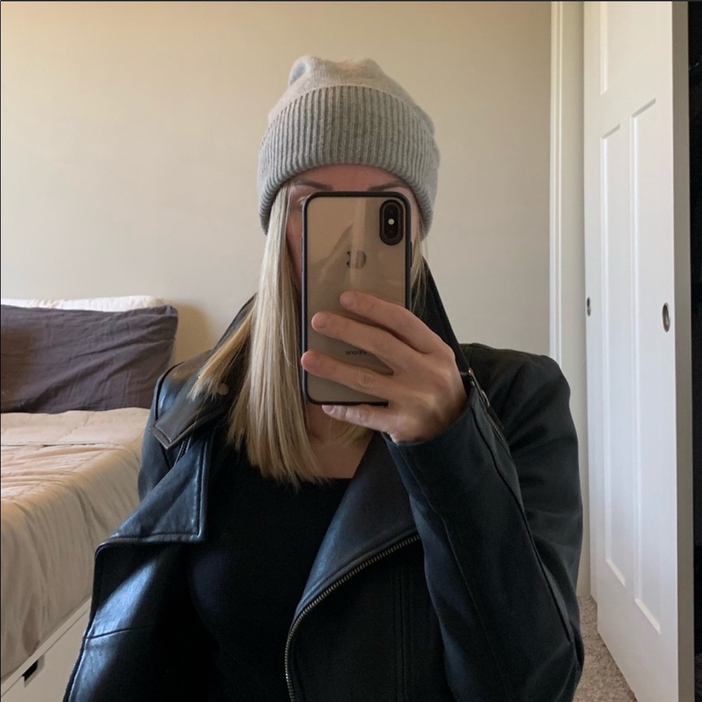 Meet your Posher, Sara